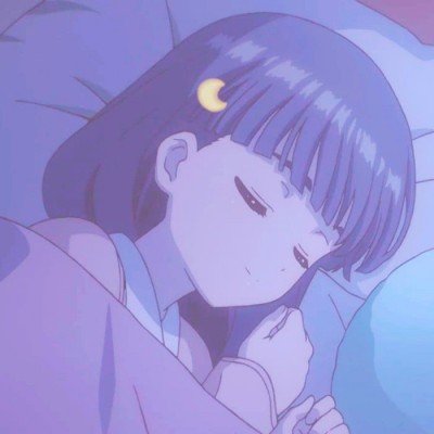 扫墓回来的大朋友偶遇春游小朋友